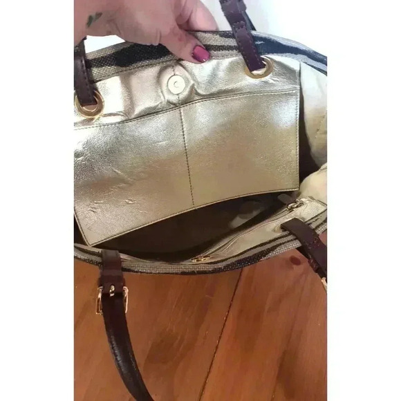 MICHAEL KORS Jet set Zebra print Jacquard large tote shoulder bag metallic sheen - Picture 8 of 10